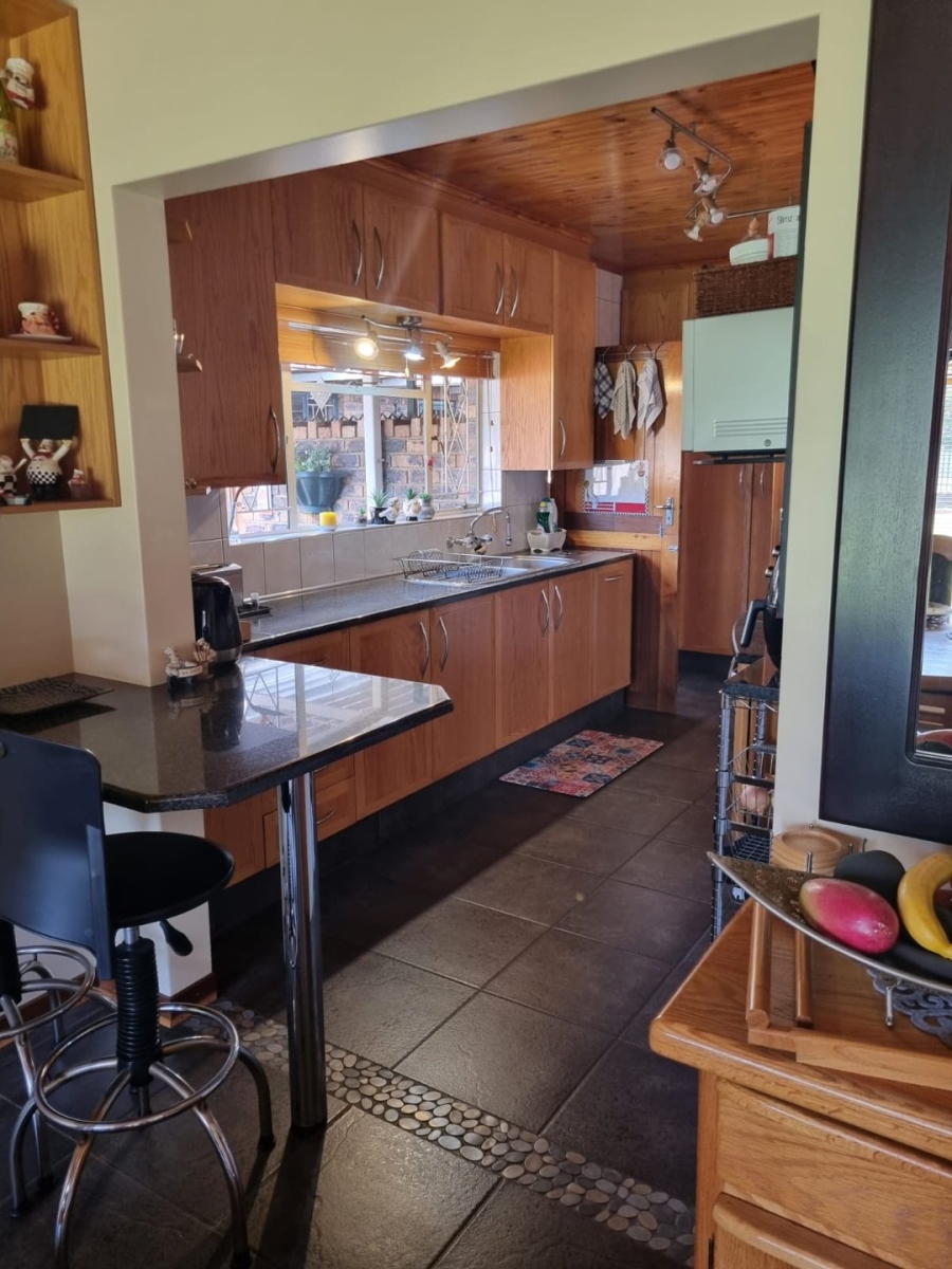 3 Bedroom Property for Sale in Vaalpark Free State